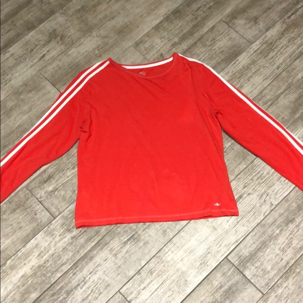 large athletic works long sleeve